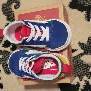 Baby shoes